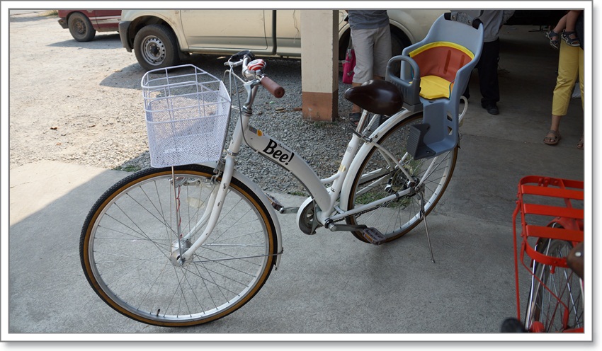 “SHENG FA” CHILDREN SEAT เก้าอี้เด็กแบบวางบนตระแกรงท้าย สีเทา, สีดำ. SH-800