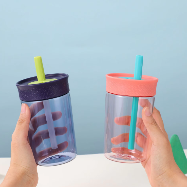 แก้วพลาสติกใสมินิ 450 ml พร้อมหลอดซิลิโคน