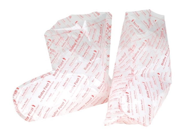 มาร์คที่ใช่แค่ 30 นาทีเท้าเนียนนุ่มแล้ว! Hello Kitty X Baby Foot Easy Pack