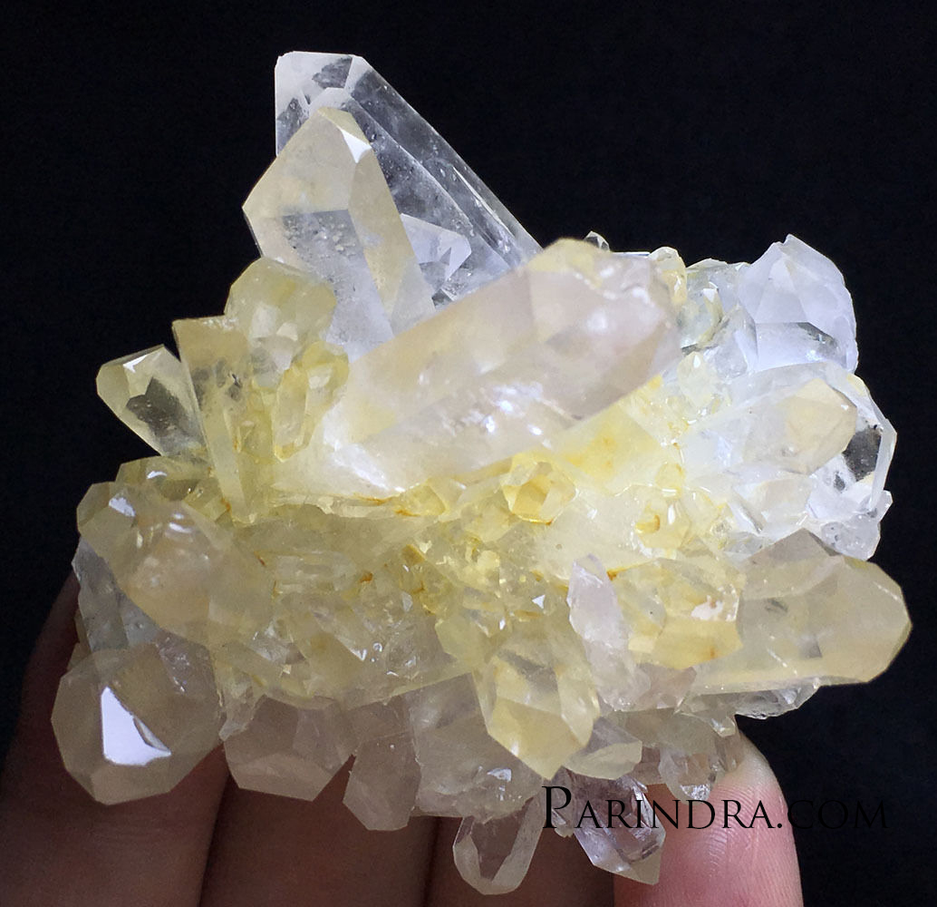 หินแร่ Quartz คริสตัลควอตซ์ แท้ สมบูรณ์มาก แบบกลุ่ม Cluster QRZT000