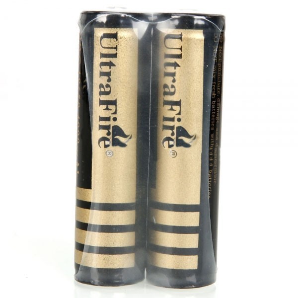 แบตเตอรี่สำหรับไฟฉาย UltraFire 18650 4000mAh 3.6-4.2V ชาร์จไฟใหม่ได้ มีวงจร Protected
