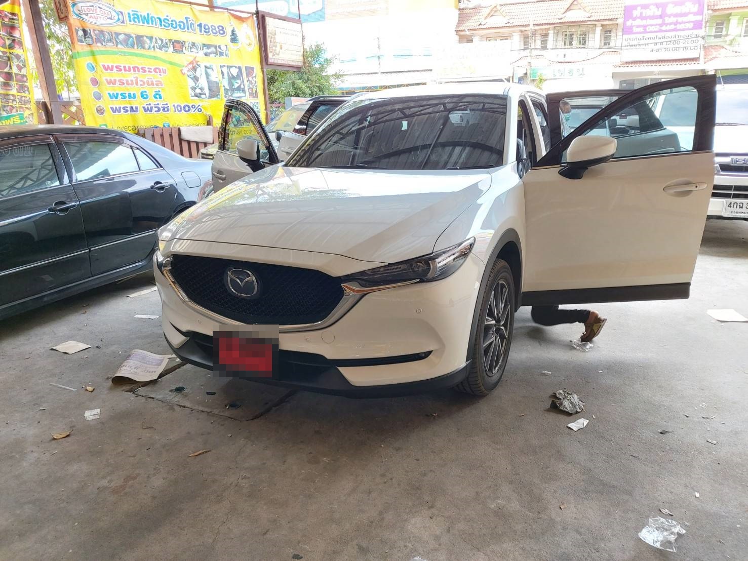 ขายพรมรถยนต์ Mazda CX-5 2019-2022 สีแดงไวน์ เต็มคัน รวมซุ้มล้อ