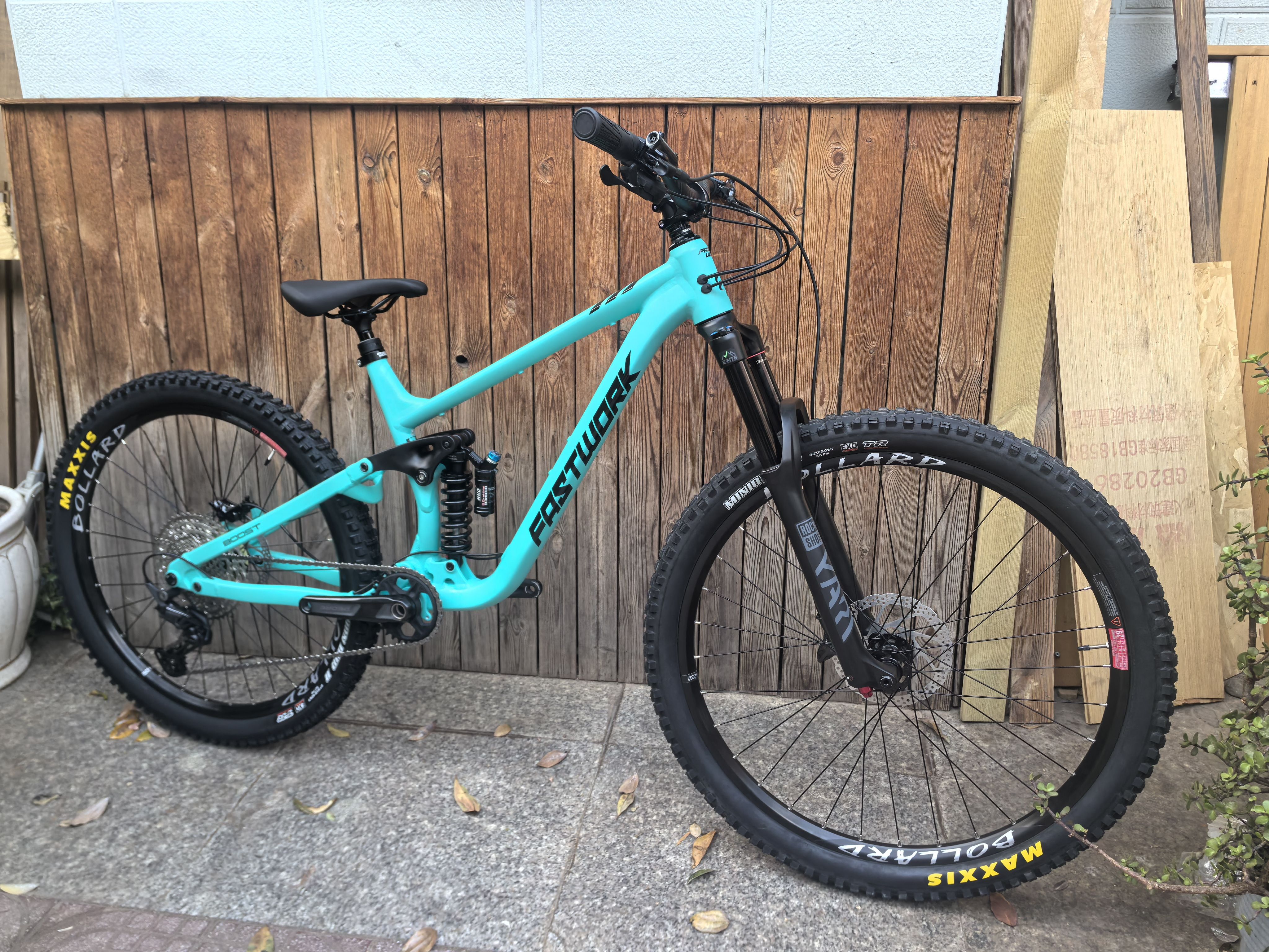 จักรยานเสือภูเขา Fastwork รุ่นใหม่ล่าสุด – ซอฟท์เทล 4th Gen 279 Softtail | จักรยาน DownHill 12speed, SLX ล้อ 27.5
