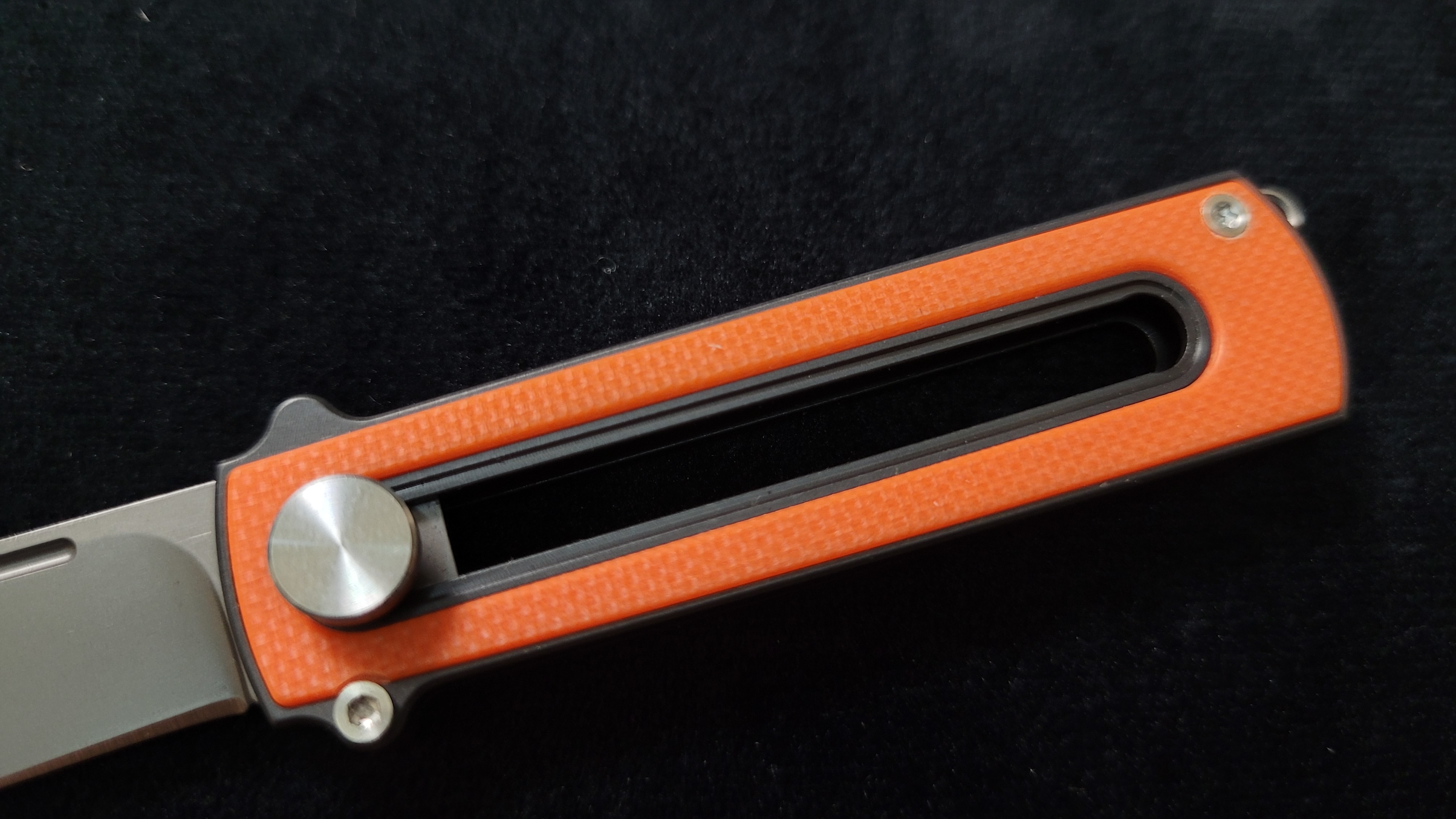 Zr BarloX with M390 Blade-for a short time Dealer's Cost Orange DLC Black Blade