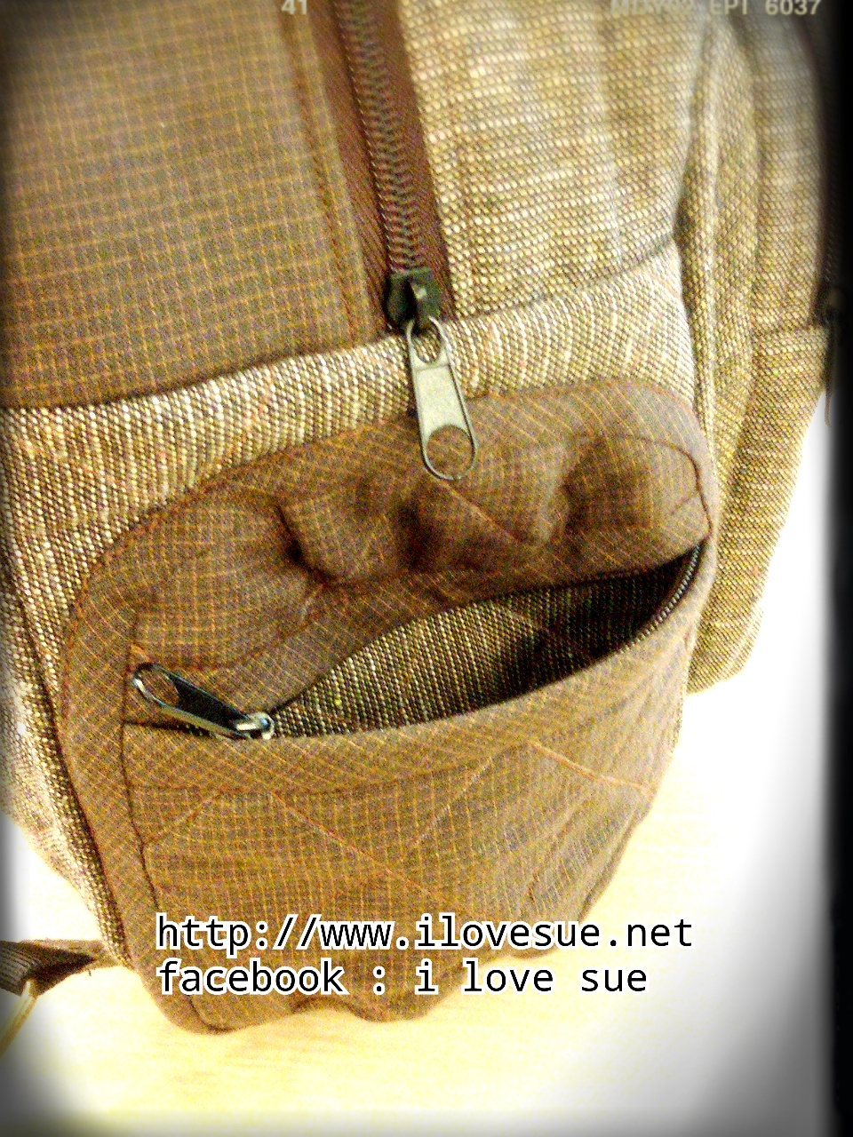 เรียน Online + Kit กระเป๋าเป้ Old School Backpack - แจ้งโทนสีค่ะ