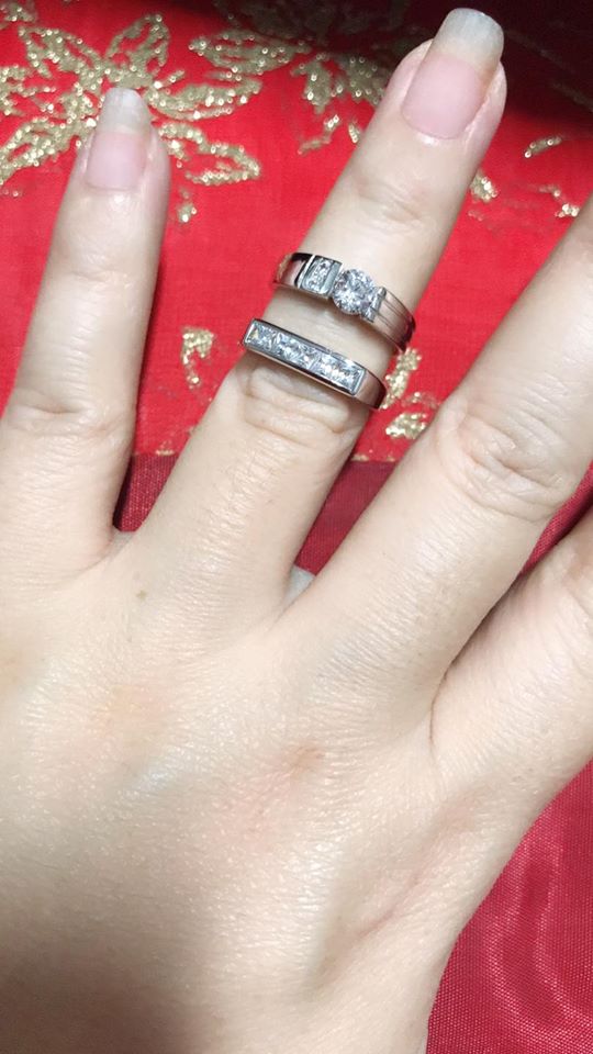 ชื่อสินค้า: BR005+++แหวนแถวตัดตรง+++ เพชรสี่เหลี่ยมฝังแบบล็อค งานดี เรียบร้อย ดูดีมากๆ เหมาะสำหรับคนไม่ชอบหนามเตย ใส่ได้ทั้งหญิงและชายเลยนะคะ