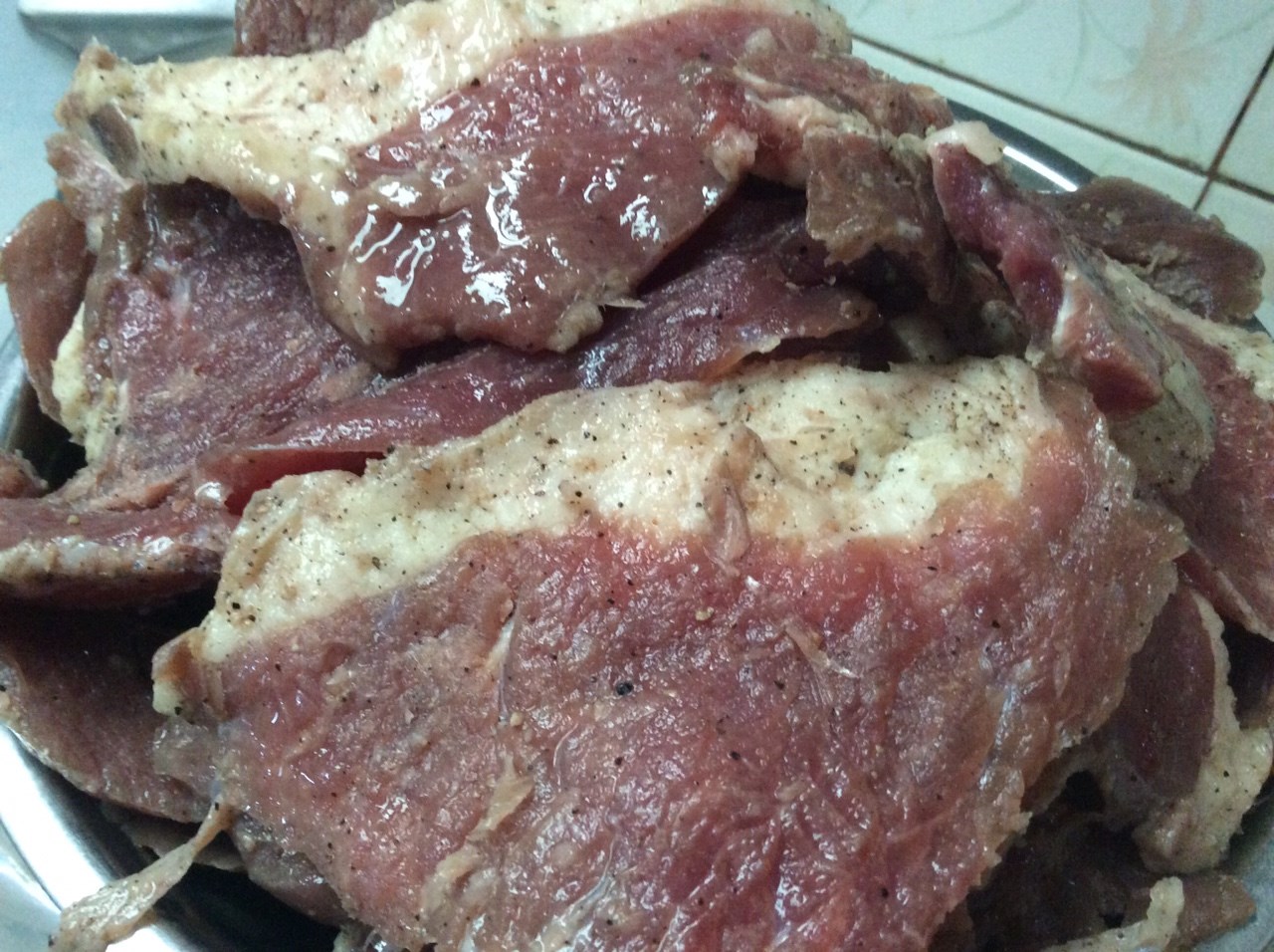 อาหารสด "เนื้อกระเทียมพริกไทย" จากร้าน Hameda Shop