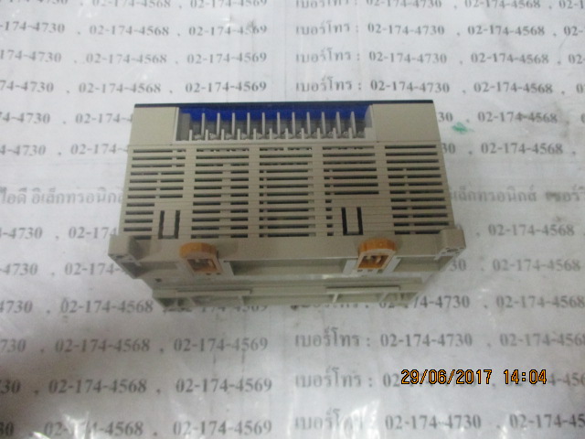 PLC “ OMRON ” รุ่น TPM1A-40CDR-A