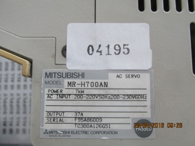 SERVO DRIVE “ MITSUBISHI ” รุ่น MR-H700AN