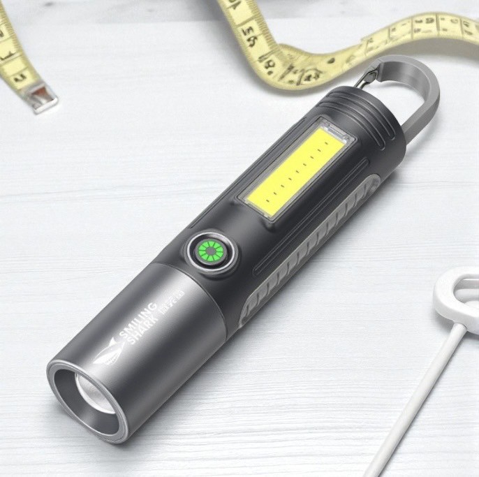 ไฟฉาย 3W 1200 mah รุ่น SD-0707A-XPE