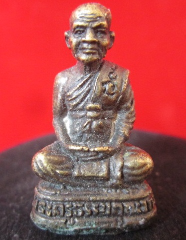 รูปหล่อหลวงพ่อดำวัดโคกสำโรง อ.โคกสำโรง จ.ลพบุรี