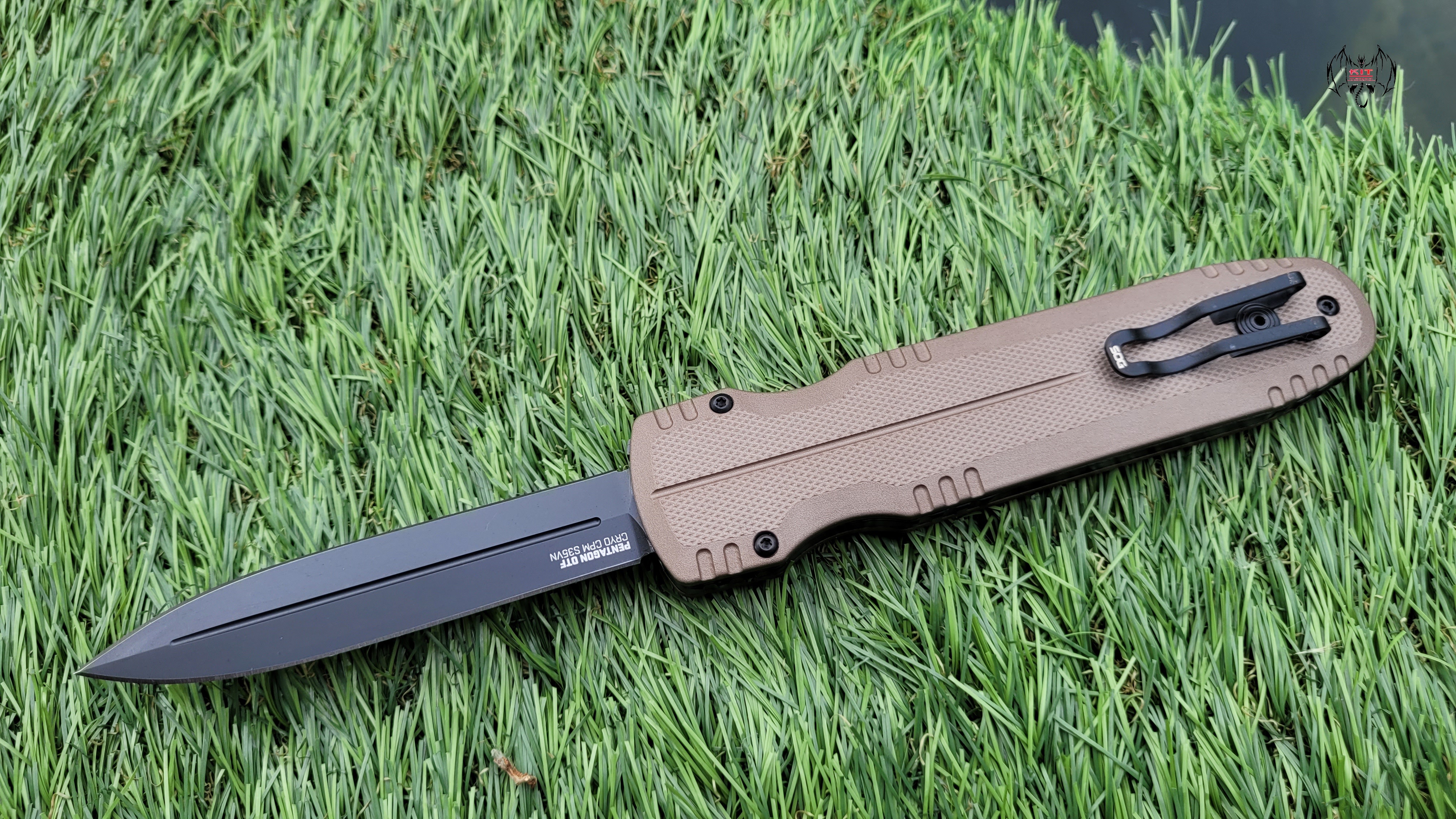 SOG Knives Pentagon OTF Automatic Knife FDE Dagger