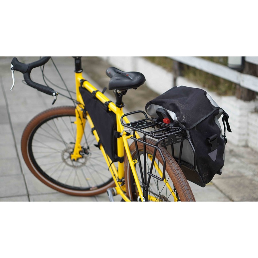 Vincita ตะแกรงหลังจักรยาน TOUR DISC สำหรับรถดิสเบรค สีดำ (C025) - สำหรับล้อ 26 นิ้ว ตะแกรงท้าย รับน้ำหนักได้ถึง 25 KG สำหรับล้อ 24-28 นิ้ว