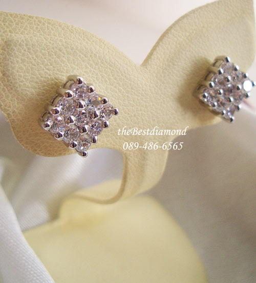 สินค้าหมด==BE307RD ต่างหูเพชร กรอบสี่เหลี่ยมเพชร 9 เม็ด รูปแบบเก๋มากๆ ใส่ได้ทั้งสี่เหลี่ยมจตุรัสแบบ ตรงๆ หรือ เฉียงก็สวย เพชรวิ๊งๆเลย ใส่ติดหู ดูไฮโซ
