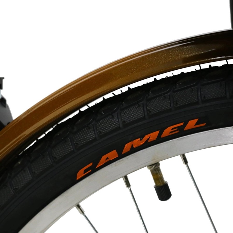 MEADOW housewife's bicycle, model CITY VINTAGE MIT, 24-inch wheels, with vintage basket, no gears.