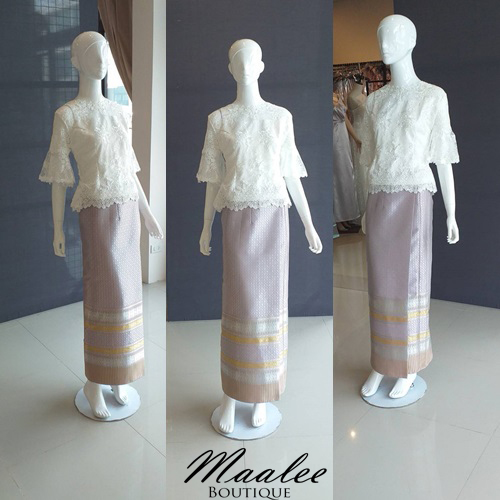 พร้อมเช่า ชุดไทยคุณแม่ เสื้อลูกไม้สีขาว ผ้าซิ่น แยกชิ้น