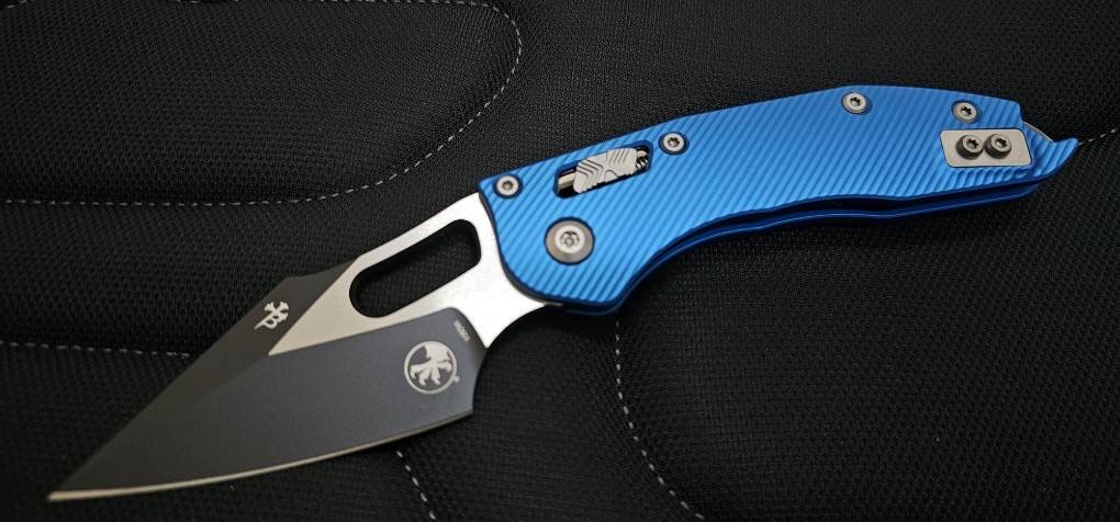 Microtech Knives Manual Stitch RAM LOK Fluted Aluminum Blue Standard & Black M390MK