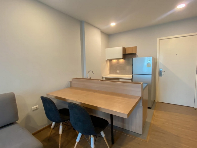 ให้เช่าคอนโดพราว 3 แจ้งวัฒนะ ชั้น 7 ขนาด 35 ตร.ม.เฟอร์ครบ มีเครื่องซักผ้า ใกล้รถไฟฟ้า