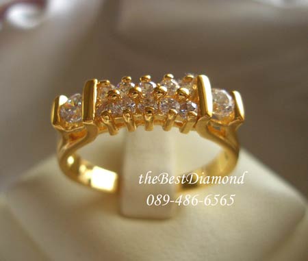 แหวนแถว วงนี้หรูหราดีค่ะ ดูแพรวพราวคะ รหัส BR916 ***ชุบทองแท้ 24K 5 ไมครอน***