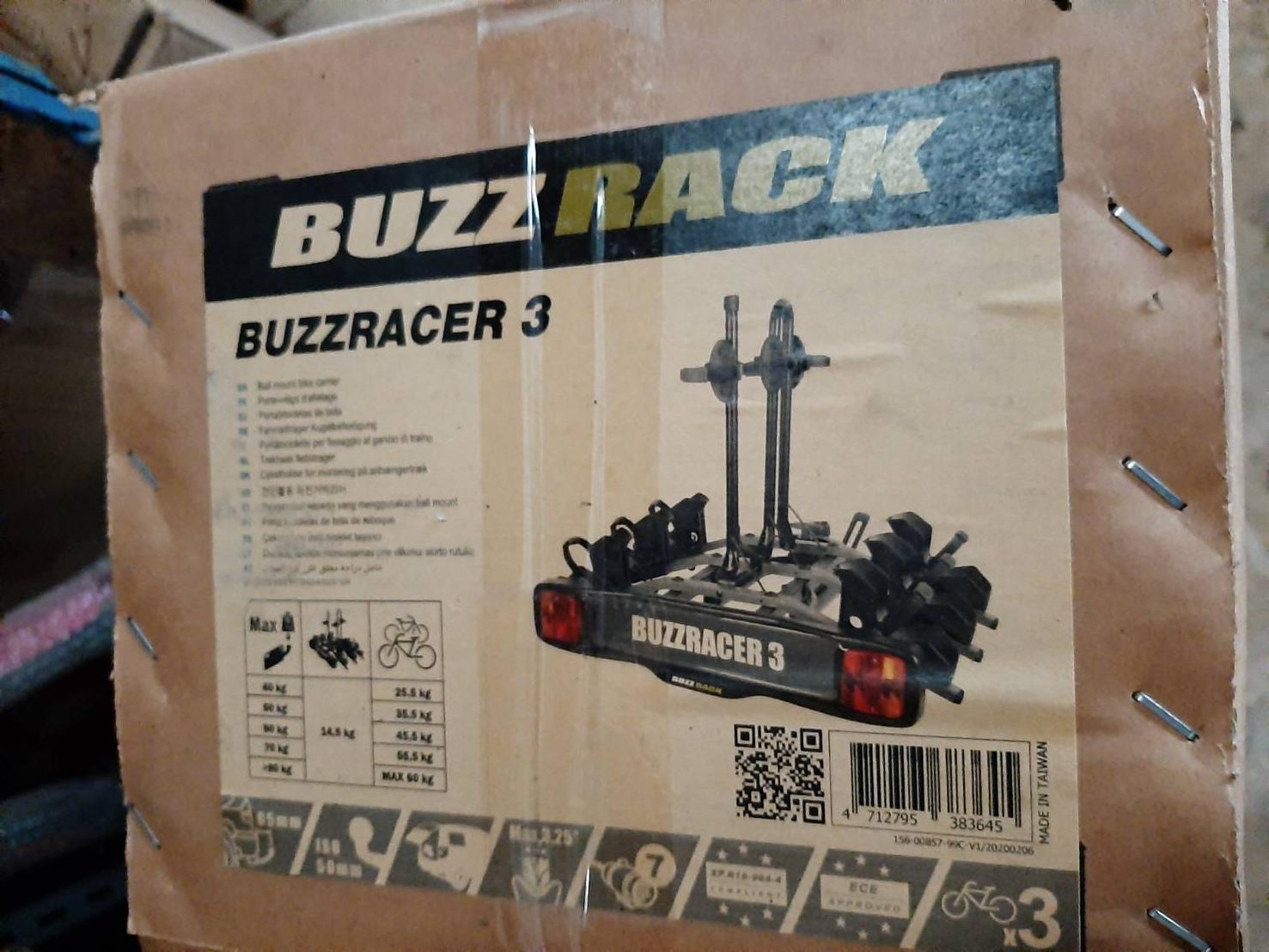 แร็คจักรยาน แร็คท้ายรถ BUZZRACK BUZZRACER 3, 3 BIKES REAR RACK. (ECE APPROVED AND XP)
