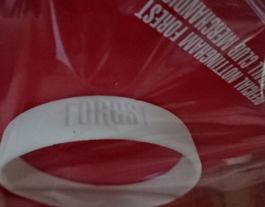 สายรัดข้อมือซิลิโคนฟุตบอล สโมสรน็อตติ้งแฮม ฟอเรสต์ - FOREST ใหม่ / NOTTINGHAM FOREST Football Club Silicone Wristband - FOREST NEW