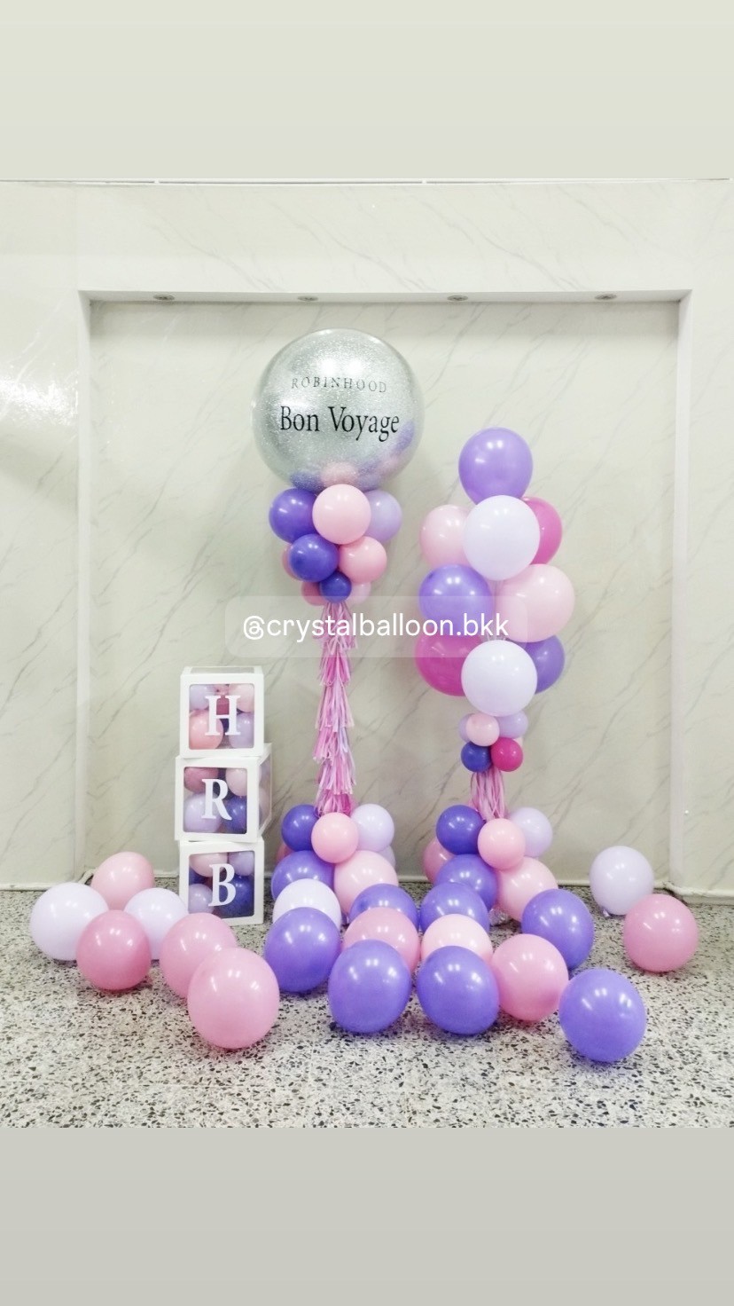 เสาลูกโป่ง เปิดงาน Bubble ขนาด 36" กลิตเตอร์สีเงิน 1 เสา พร้อม เสาช่อลูกโป่ง ช่อ 10 ลูก 1 เสา พร้อมตกแต่ง พร้อม กล่องใส ขนาด 12" ติดตัวอักษร 3 กล่อง พร้อม ลูกโป่งโปรยพื้น 40 ลูก พร้อมตกแต่ง สามารถเปลี่ยนสีลูกโป่ง/เปลี่ยนข้อความได้