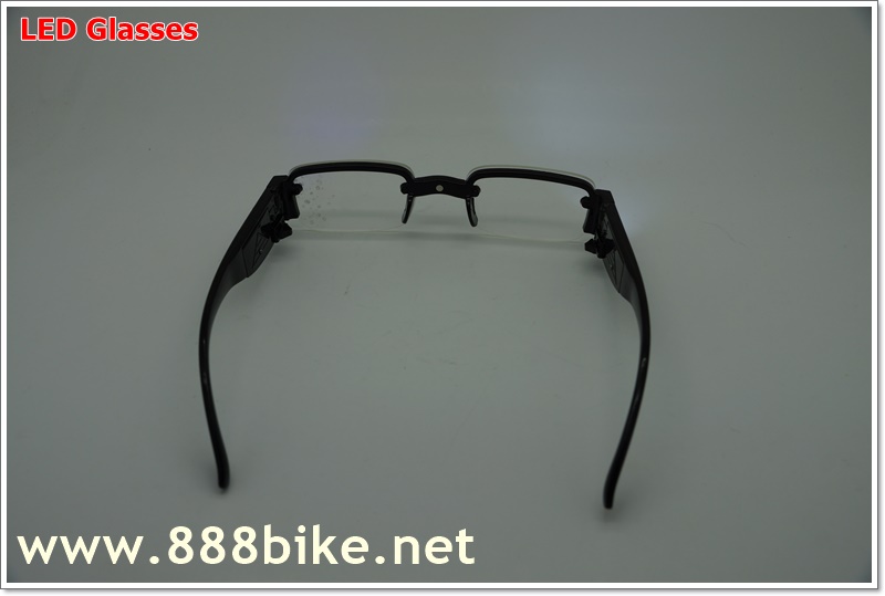 แว่นตา CYCLING SUNGLASSES LED light Anti-fatigue Reading Glasses xp14(อ่านหนังสือหรือปั่นกลางคืน)