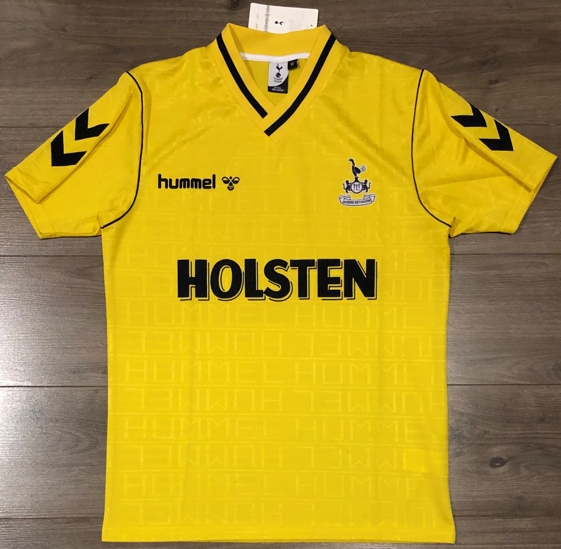 เสื้อฟุตบอล ทีมสโมสรท็อตแน่ม ฮ็อทสเปอร์ ชุดเยือน เรโทร 1988/89 ใหม่ M-Size / TOTTENHAM HOTSPUR Football Shirt Retro Away Kit 1988/89 Jersey NEW M-Size