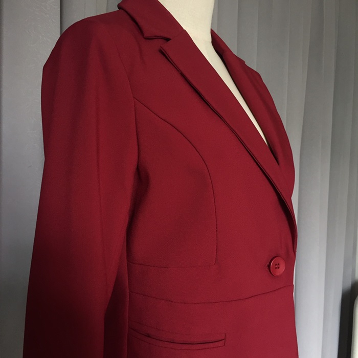 พร้อมเช่า สูทหญิง สูทสีไวน์แดง ทรงเข้ารูป สูทแฟชั่น ไซส์ XL