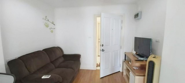 ให้เช่าคอนโด ลุมพินี เพลส รัชโยธิน ตึก D 28 ตร.ม.เฟอร์ครบ มีเครื่องซักผ้า ใกล้ BTS รัชโยธิน