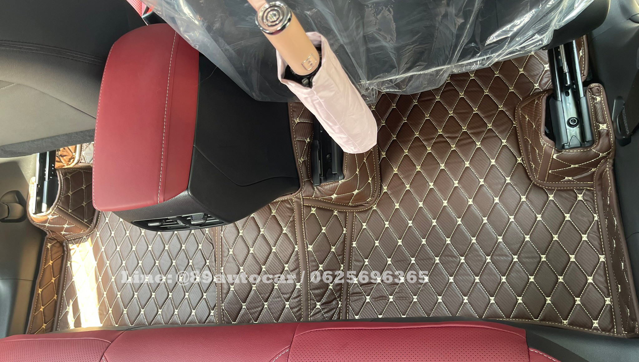 พรมรถยนต์ Toyota Collora Cross Minor Change 2024 ปูพรม6D สีกาแฟด้ายทอง เต็มคัน