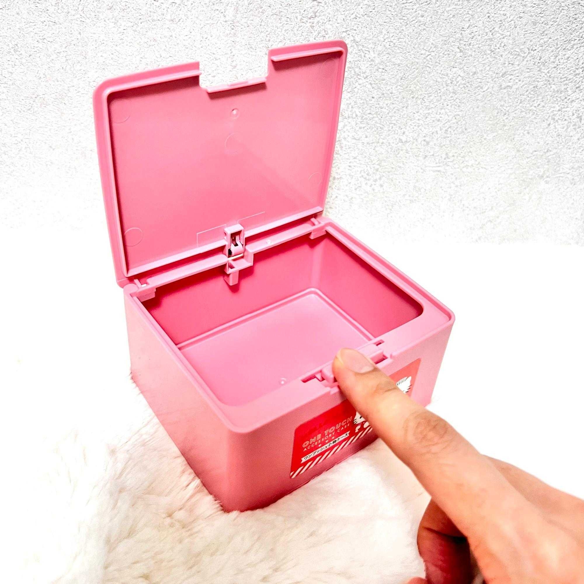 Sanrio storage box กล่องเก็บของซานริโอ้ขนาด 10.6×8.8×5.2(Kitty/MyMelody/Kuromi/Pochacco/Cinnamoroll)