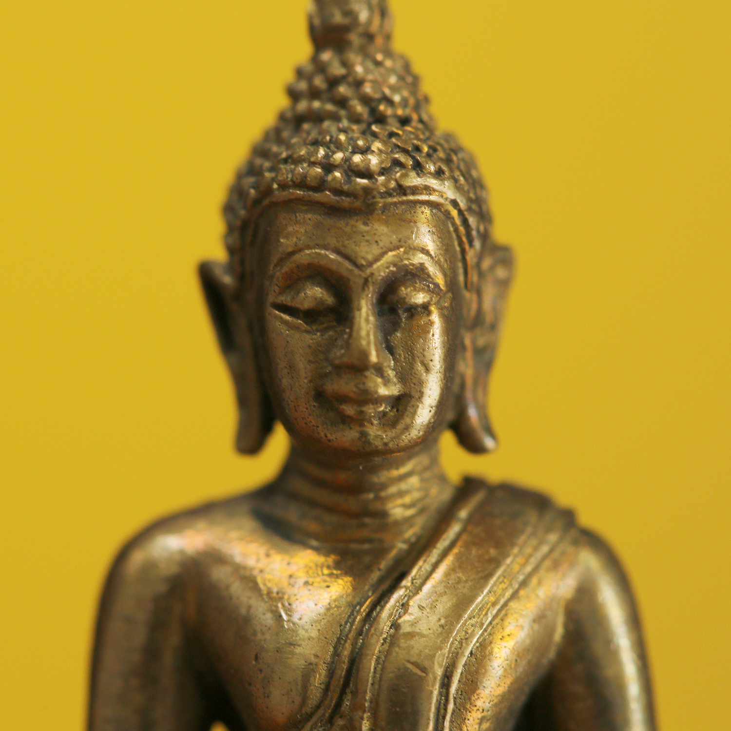 พระกริ่งพรหมรังสี " รุ่น๑๔๑ ปี มหามงคล " สมเด็จพุฒาจารย์ (โต พรหมรังสี) ปีพ.ศ. ๒๕๕๖ วัดระฆังโฆสิตาราม กรุงเทพมหานคร