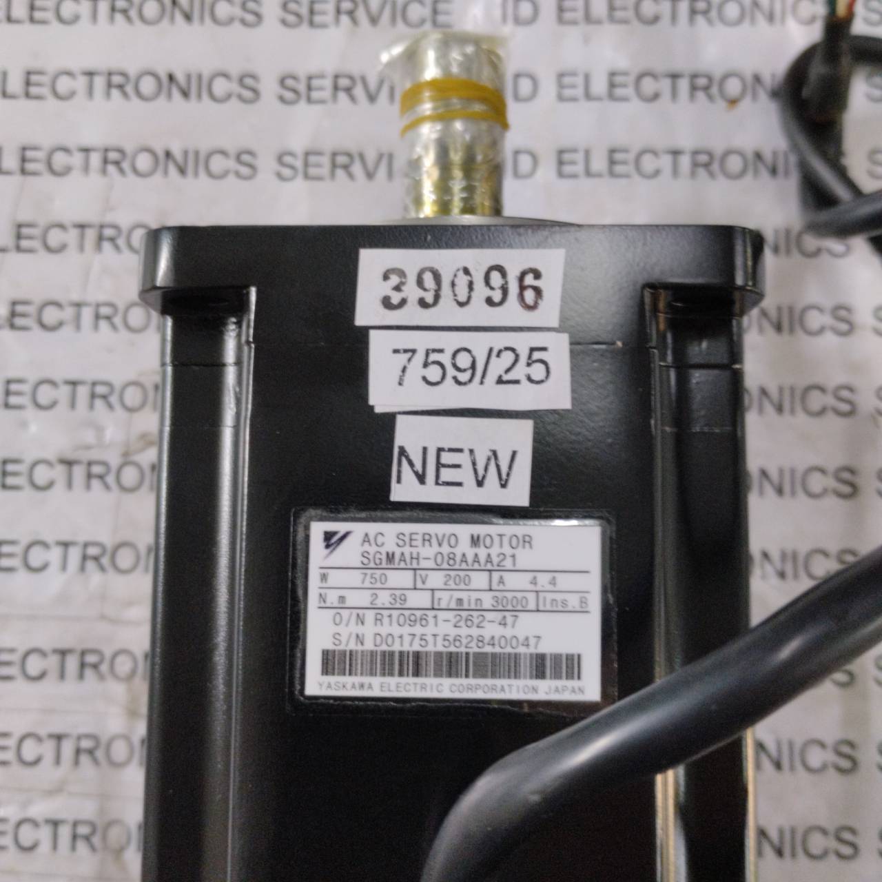 SGMAH-08AAA21 SERVO MOTOR " YASKAWA "