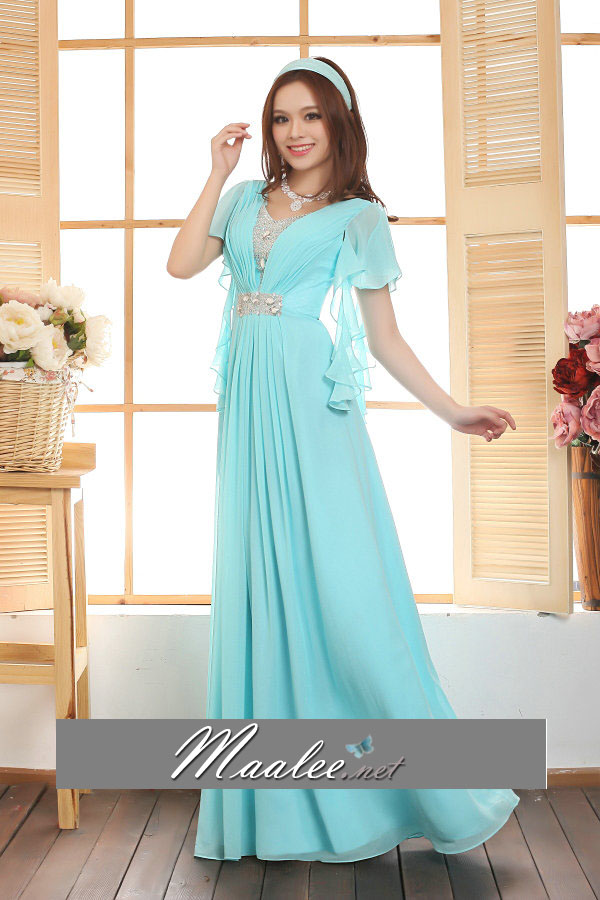 พร้อมเช่า ชุดราตรียาว สีฟ้า ผ้าชีฟอง จอเจีย แขนระบาย ทิ้งชายสวย