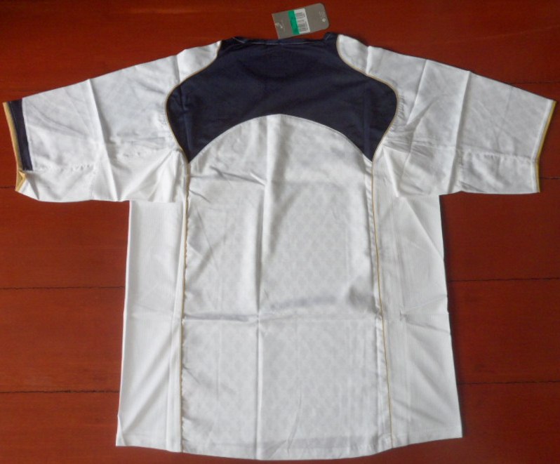 เสื้อฟุตบอล ทีมชาติโปรตุเกส ชุดเยือน ชุดลุยศึกยูโร 2004 ใหม่ XL-Size / PORTUGAL Football Shirt Away Kit EURO 2004 Jersey NEW XL-Size