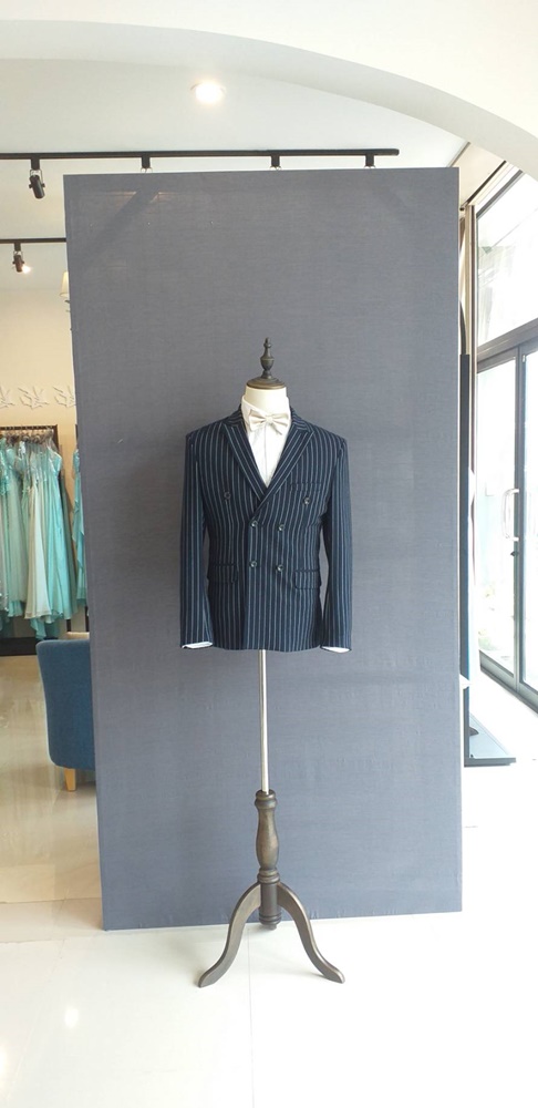 พร้อมเช่า ชุดสูทชาย สีกรมท่าลายทางเล็ก ** พร้อมเช่าไซส์ L , XL **