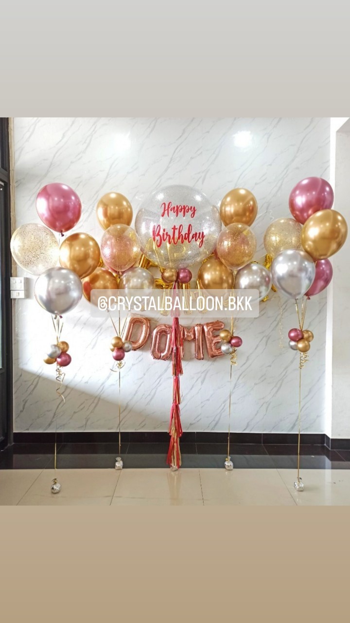 ลูกโป่ง วันเกิด Bubble ขนาด 36" กลิตเตอร์เงิน พร้อม ช่อลูกโป่งโครเมี่ยม ช่อ 5 ลูก 4 ช่อ พร้อมตกแต่ง ฟอยล์ตัวอักษร Happy Birthday 16" 1 ชิ้น,ฟอยล์ตัวอักษรชื่อ 16" 4 ตัวอักษร สามารถเปลี่ยนสีลูกโป่ง/เปลี่ยนข้อความ/เปลี่ยนขนาดได้