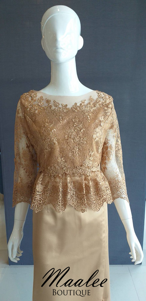 พร้อมเช่า ชุดไทยคุณแม่ เสื้อสีน้ำตาลทอง ผ้าซิ่น แยกชิ้น เรียบหรู สีทอง