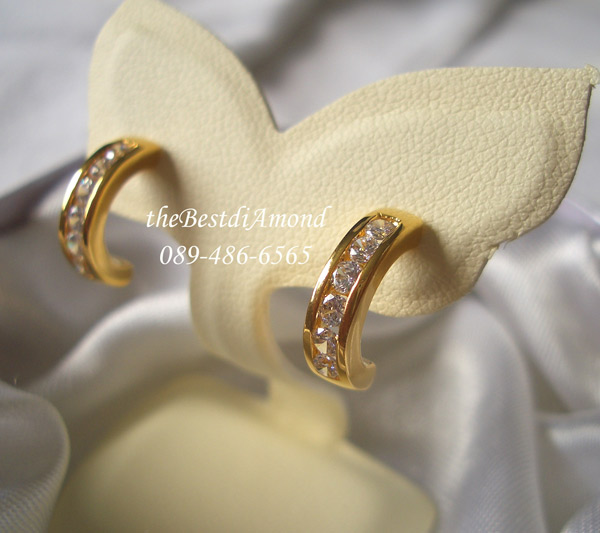 BE901+++ต่างหู 1 แถว+++ เพชรสวยมาก เรียบๆ หรู ใส่ได้ทุกโอกาส และสามารถใส่ติดหูได้ทุกวัน ดูดีมาก ไม่ล้าสมัย