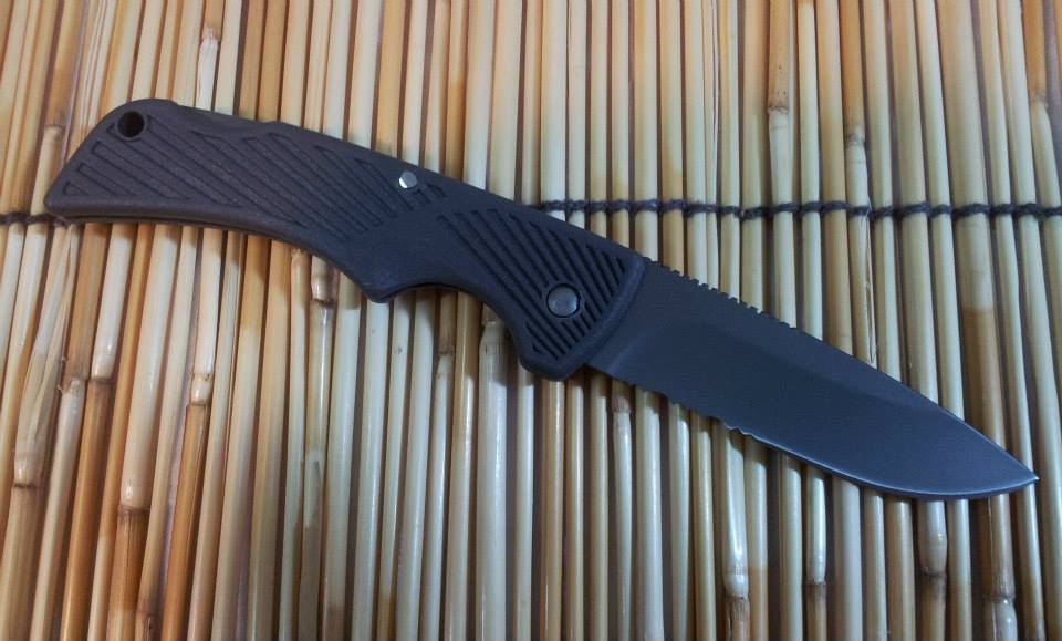 มีดพับ GERBER Bear Grylls Compact Scout (OEM) ใบหยัก