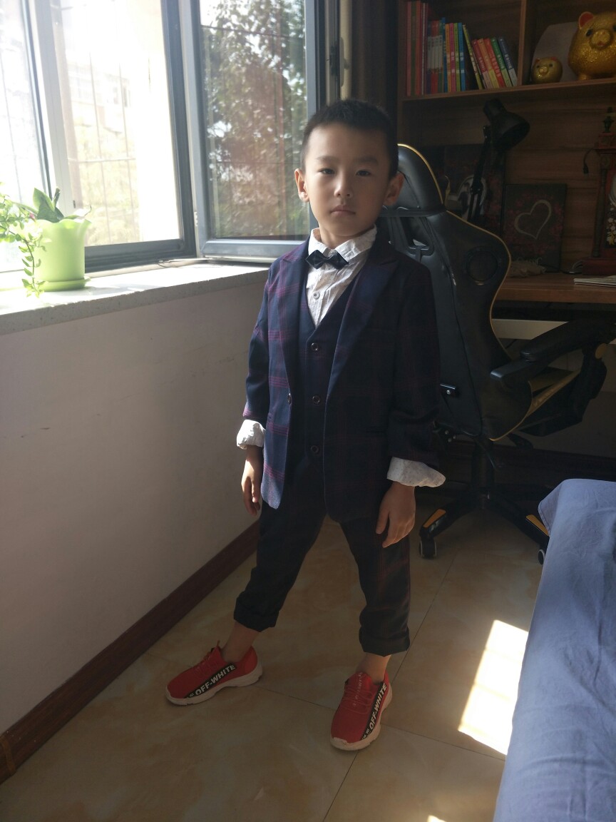 Pre-order ชุดสูทเด็กชาย สีม่วงลายตาราง แบบเท่น่ารัก