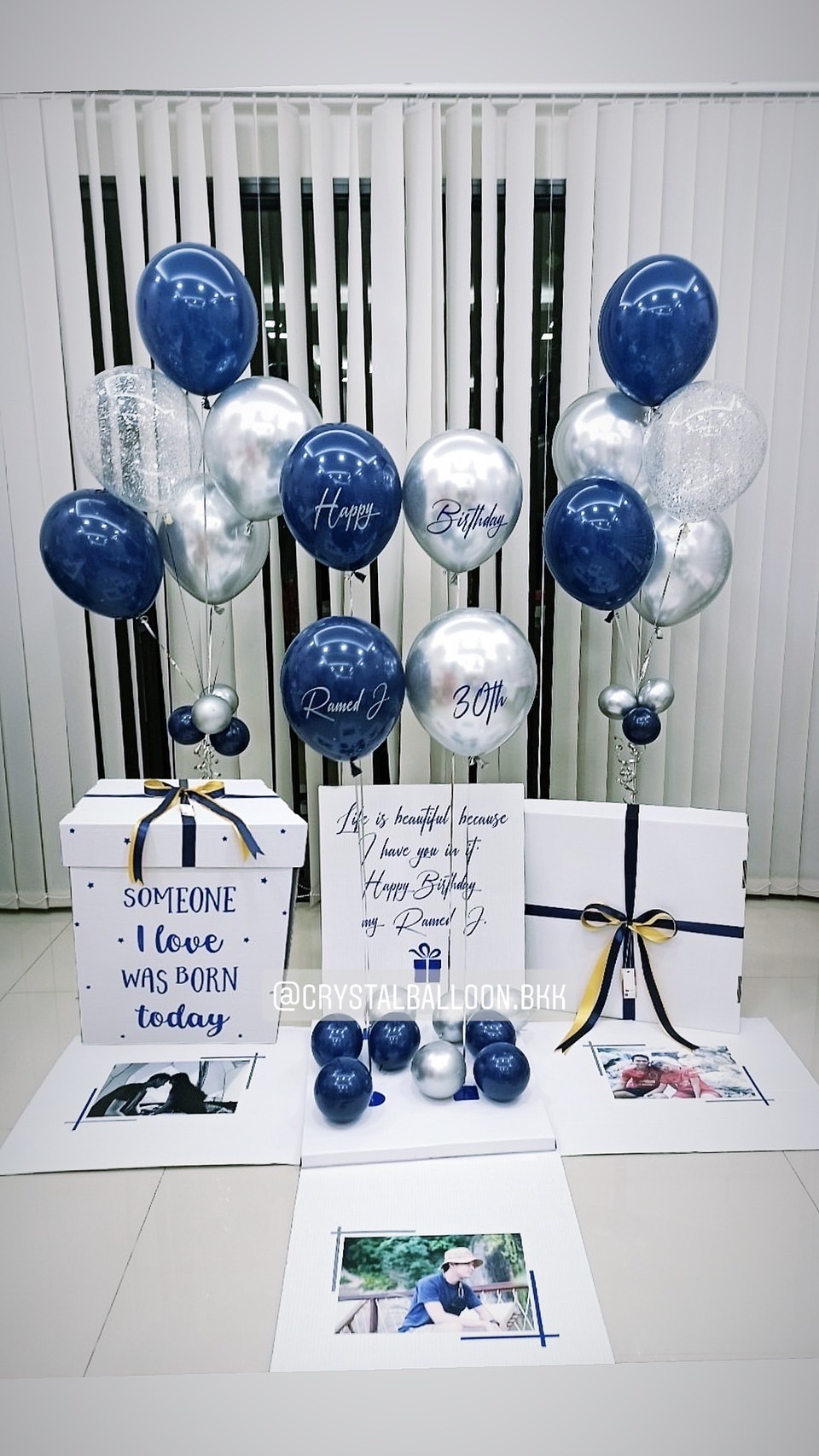Happy Birthday Surprise Box กล่องเซอร์ไพรส์วันเกิด Theme Dark Blue-เงิน พร้อมตกแต่ง ช่อลูกโป่ง 5 ลูก 2 ช่อ,ลูกโป่งใส ใส่กลิตเตอร์,สามารถใส่รูปได้ 3 ใบ สามารถเปลี่ยนสีลูกโป่ง/เปลี่ยนข้อความได้