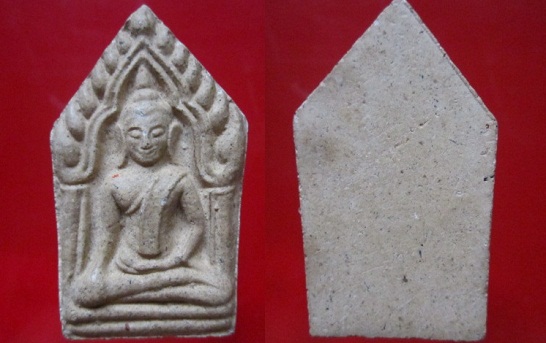 พระขุนแผน เนื้อผง ผสมมวลสาร หลังเรียบ ไม่ทราบที่