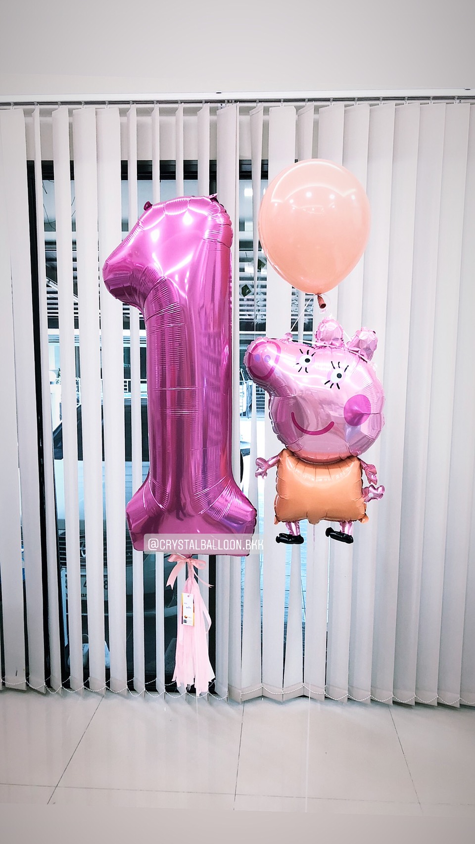 ลูกโป่ง วันเกิดเด็ก ฟอยล์ตัวเลข ขนาด 40" 1 ชิ้น พร้ออม ฟอยล์ Peppa Pig 1 ชิ้น พร้อมตกเเต่ง สามารถเปลี่ยนสีลูกโป่ง/เปลี่ยนสี-ฟอยล์ตัวเลข/เปลี่ยนฟอยล์ตกแต่งได้