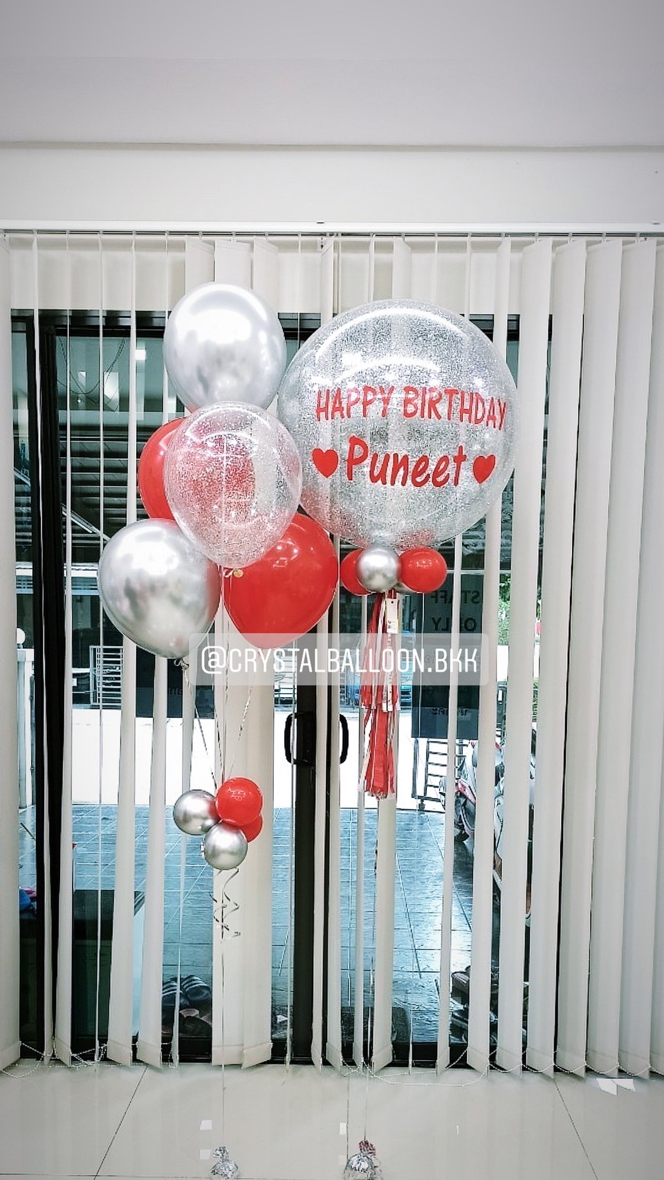 ลูกโป่ง วันเกิด Bubble ขนาด 24" Theme สีแดง พร้อม ช่อลูกโป่ง ช่อ 5 ลูก 1 ช่อ,ลูกโป่งใส ใส่กลิตเตอร์ พร้อมตกเเต่ง สามารถเปลี่ยนสีลูกโป่ง/เปลี่ยนข้อความ/เปลี่ยนขนาดได้