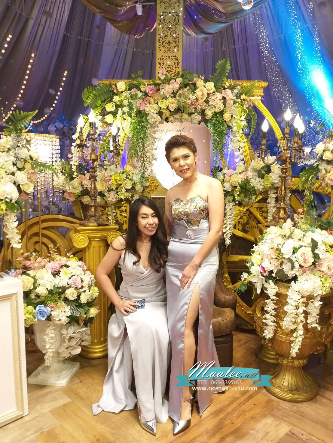 พร้อมเช่า ชุดราตรียาว สีเงิน เกาะอกลูกไม้ปัก ทรงหางปลา ผ้าซาติน