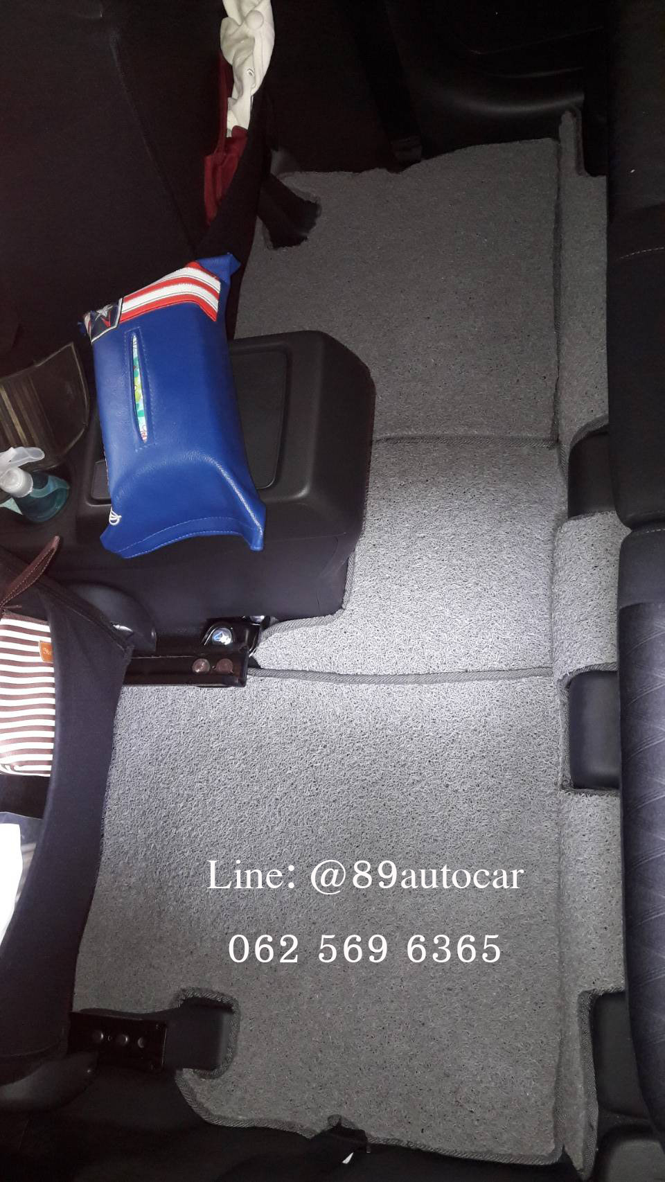 พรมไวนิล Mitsubishi Xpander 2022 ปูพรมดักฝุ่นสีเทา เต็มคัน