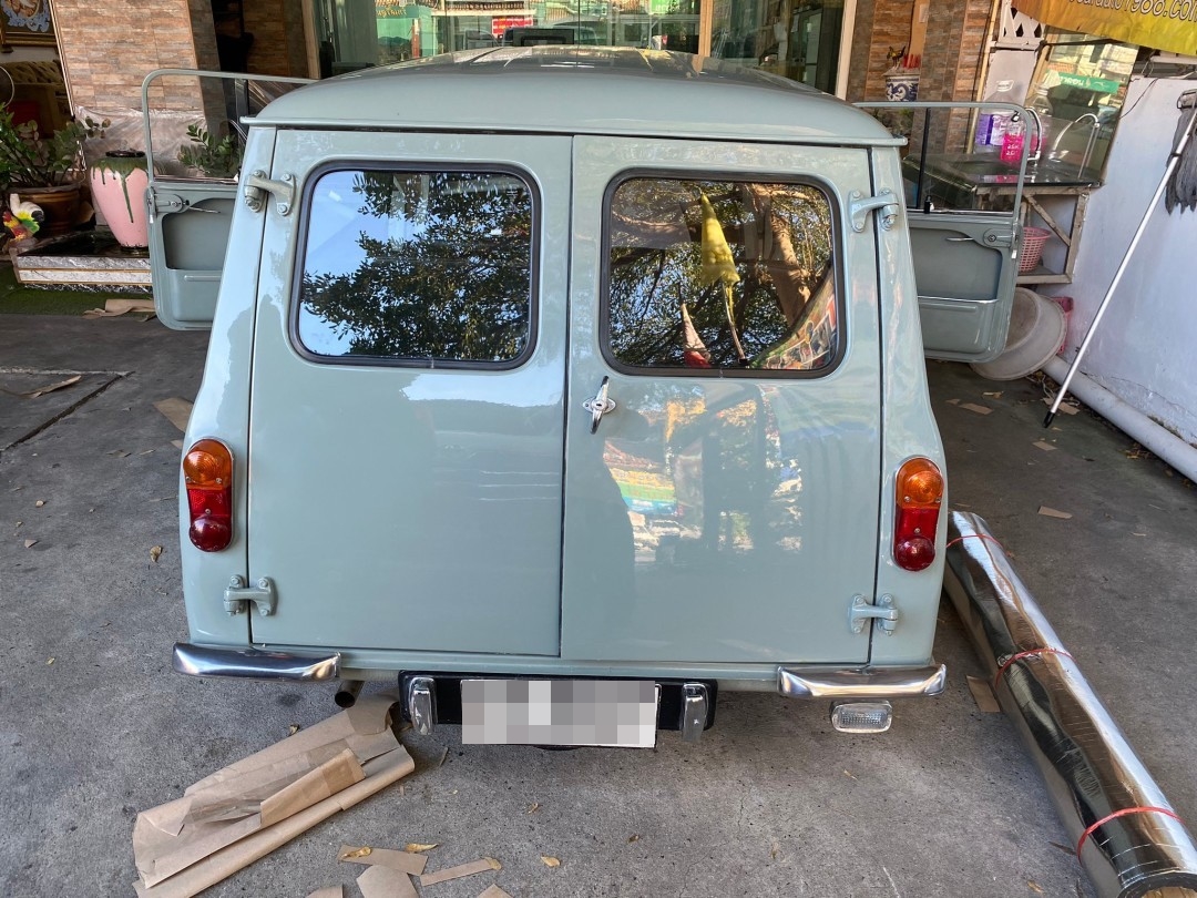 พรมรถยนต์ Mini Austin Cooper ปูพรม7D สีดำด้ายดำ ลายเคฟล่า + ไวนิลดักฝุ่นสีดำ