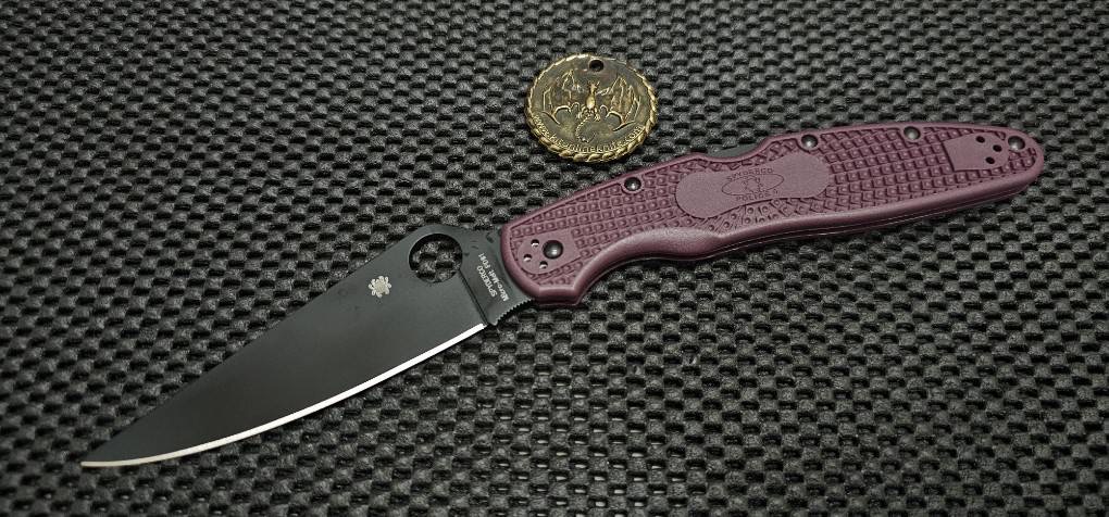 Spyderco Police 4 Lightweight Lockback Knife Burgundy FRN(Sprint Run )